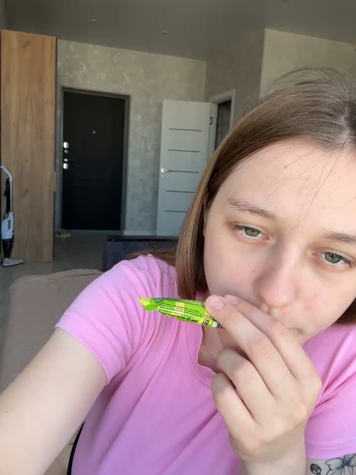 Bonechka - Stripchat webcam show • Monday, August 4, 2025 #Yoga #Cooking #White