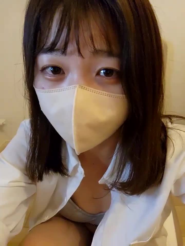 Sakura_love18 cam recording
