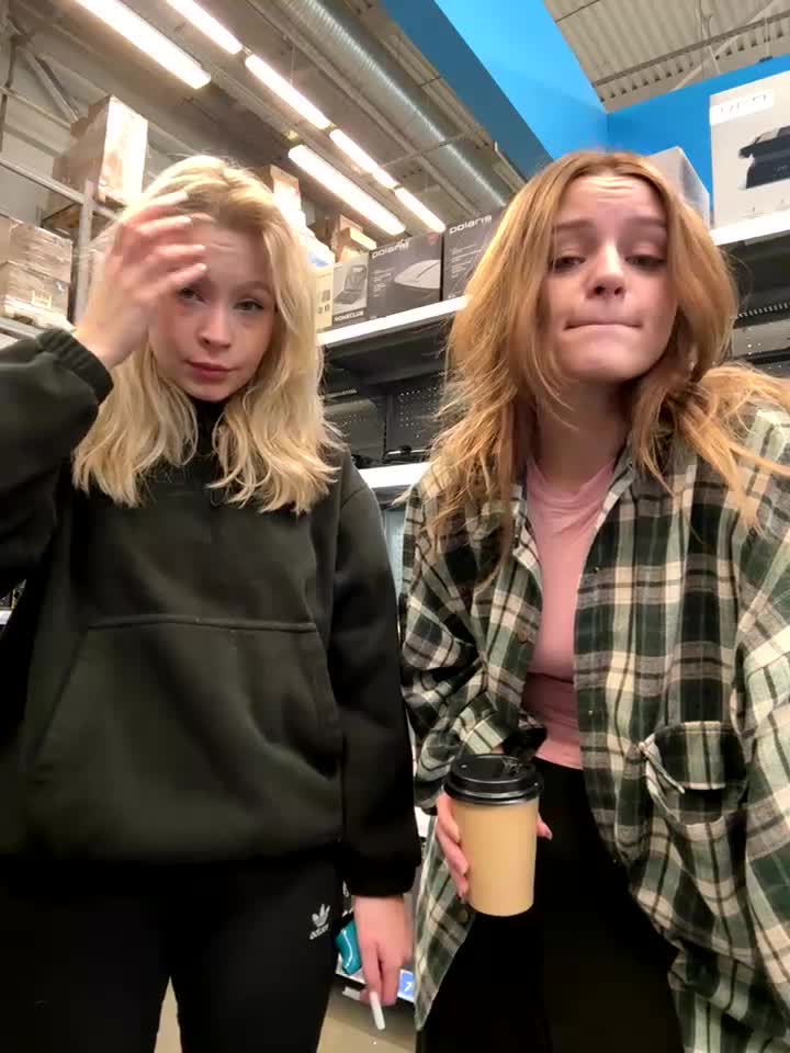 Cum_girlss